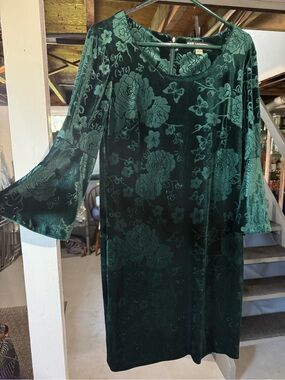 Karl Lagerfeld Dark Green Floral Burnout Velvet Midi Dress